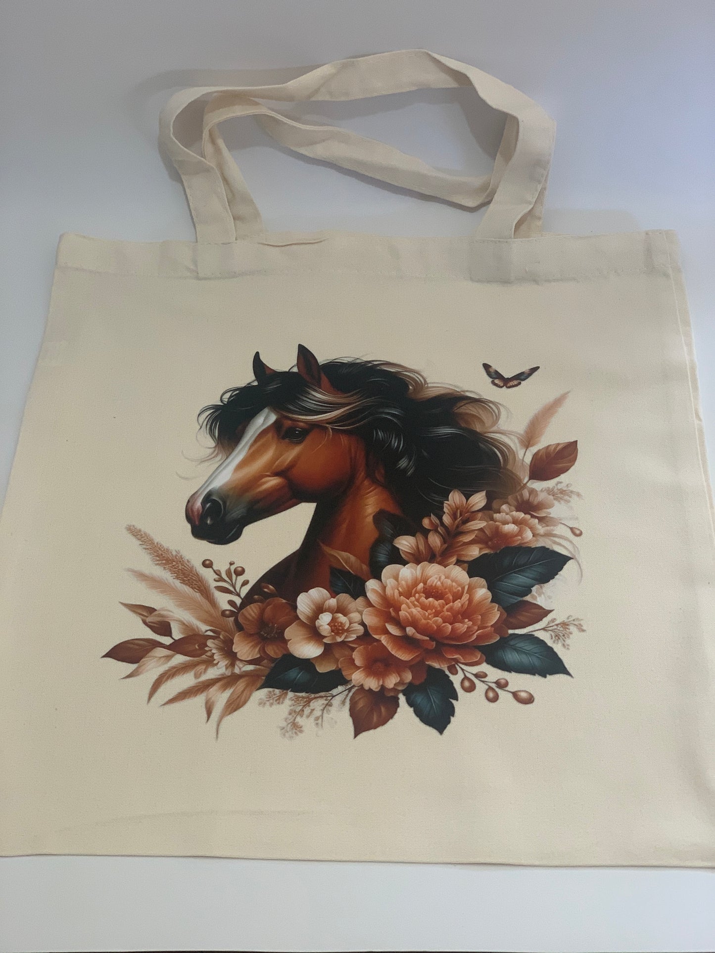 COUNTRY THEMED TOTES